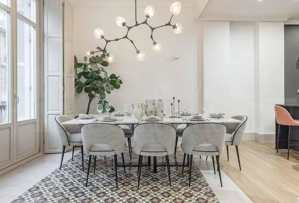 Contemporary Loft In The Historic City Center By Rems Malaga