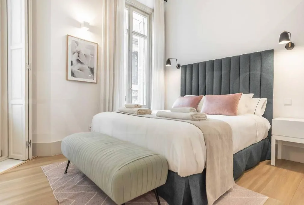 Contemporary Loft In The Historic City Center By Rems Màlaga Apartmán